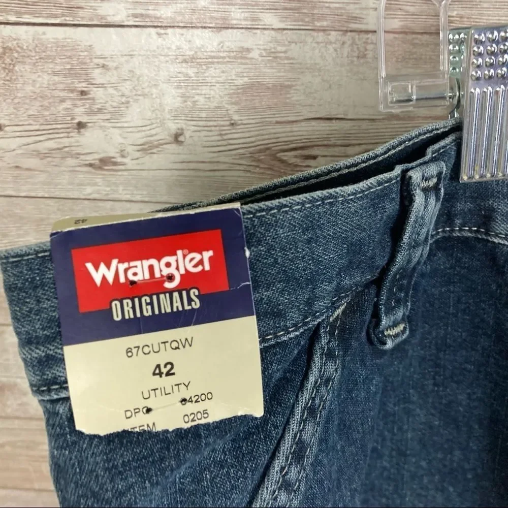 Wrangler NWT Carpenter Utility Shorts Size 42 - Picture 2 of 5
